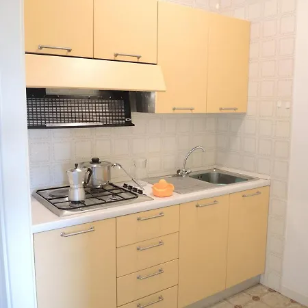 Διαμέρισμα Modern Flat With Terrace - Beahost Μπιμπιόνε