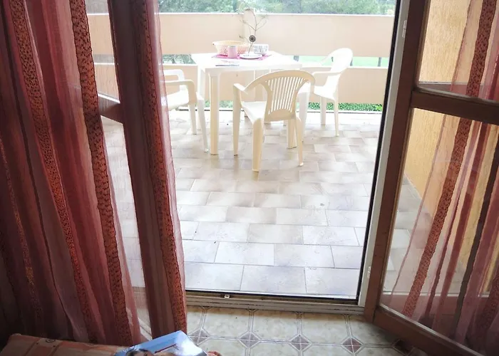 شقة Modern Flat In The Nearby Of The بيبيوني